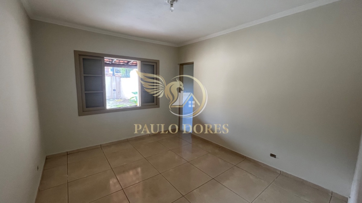 Casa à venda com 2 quartos, 105m² - Foto 2