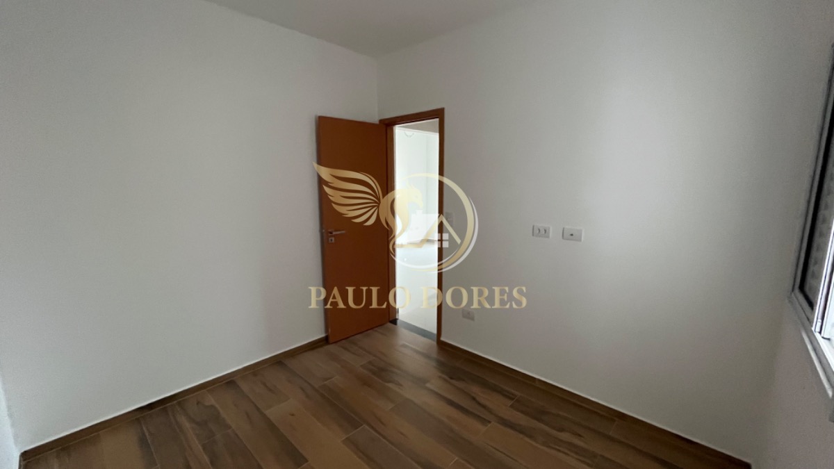 Apartamento à venda com 2 quartos, 70m² - Foto 3