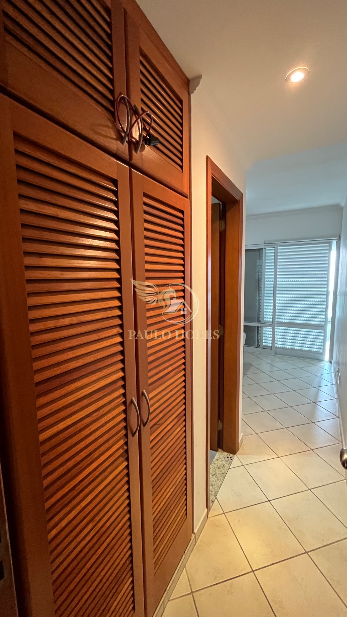 Apartamento à venda com 3 quartos, 110m² - Foto 4