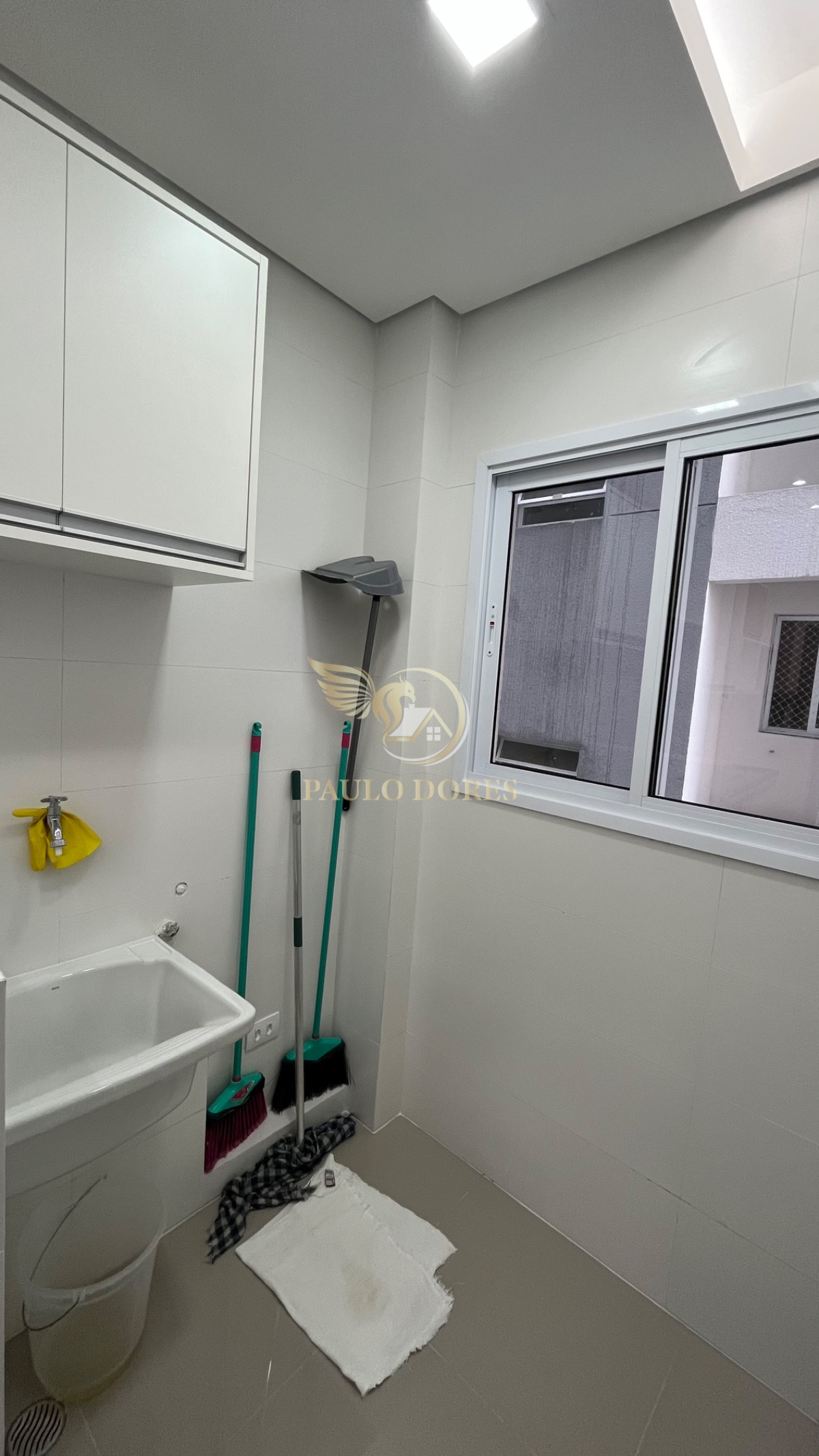 Apartamento à venda com 2 quartos, 70m² - Foto 13