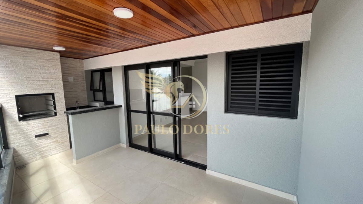 Apartamento à venda com 2 quartos, 69m² - Foto 1