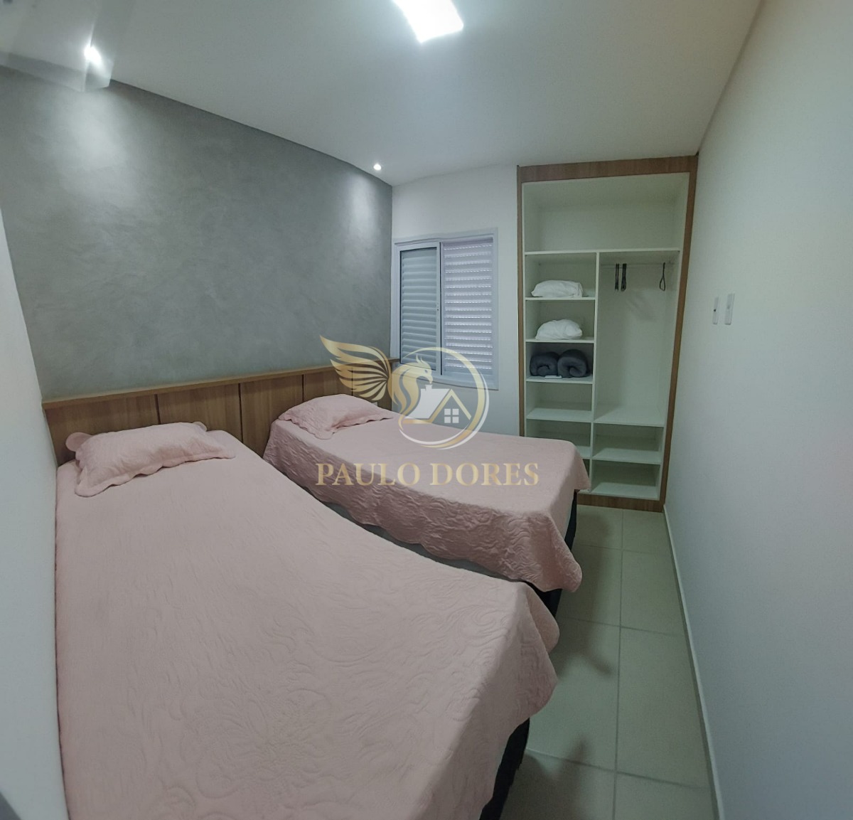 Apartamento à venda com 2 quartos, 72m² - Foto 4