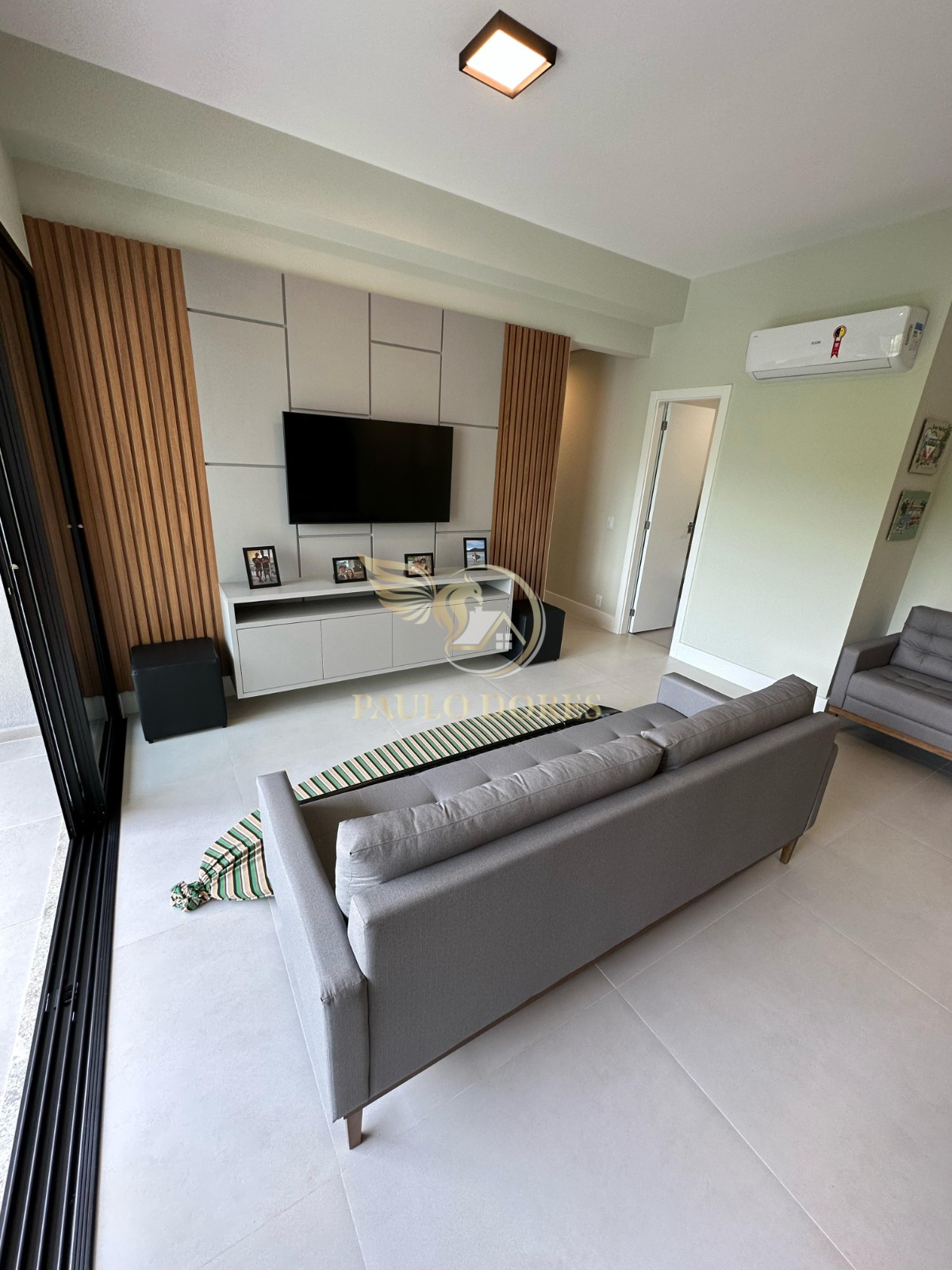 Apartamento à venda com 2 quartos, 85m² - Foto 11