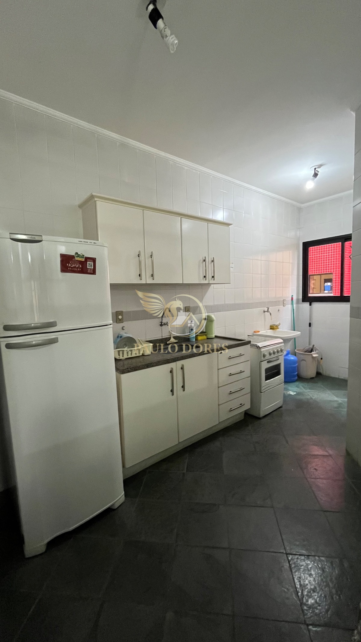 Apartamento à venda com 2 quartos, 70m² - Foto 6