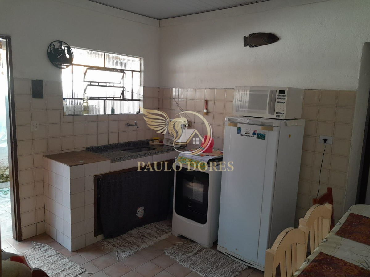 Casa à venda com 4 quartos, 250m² - Foto 15