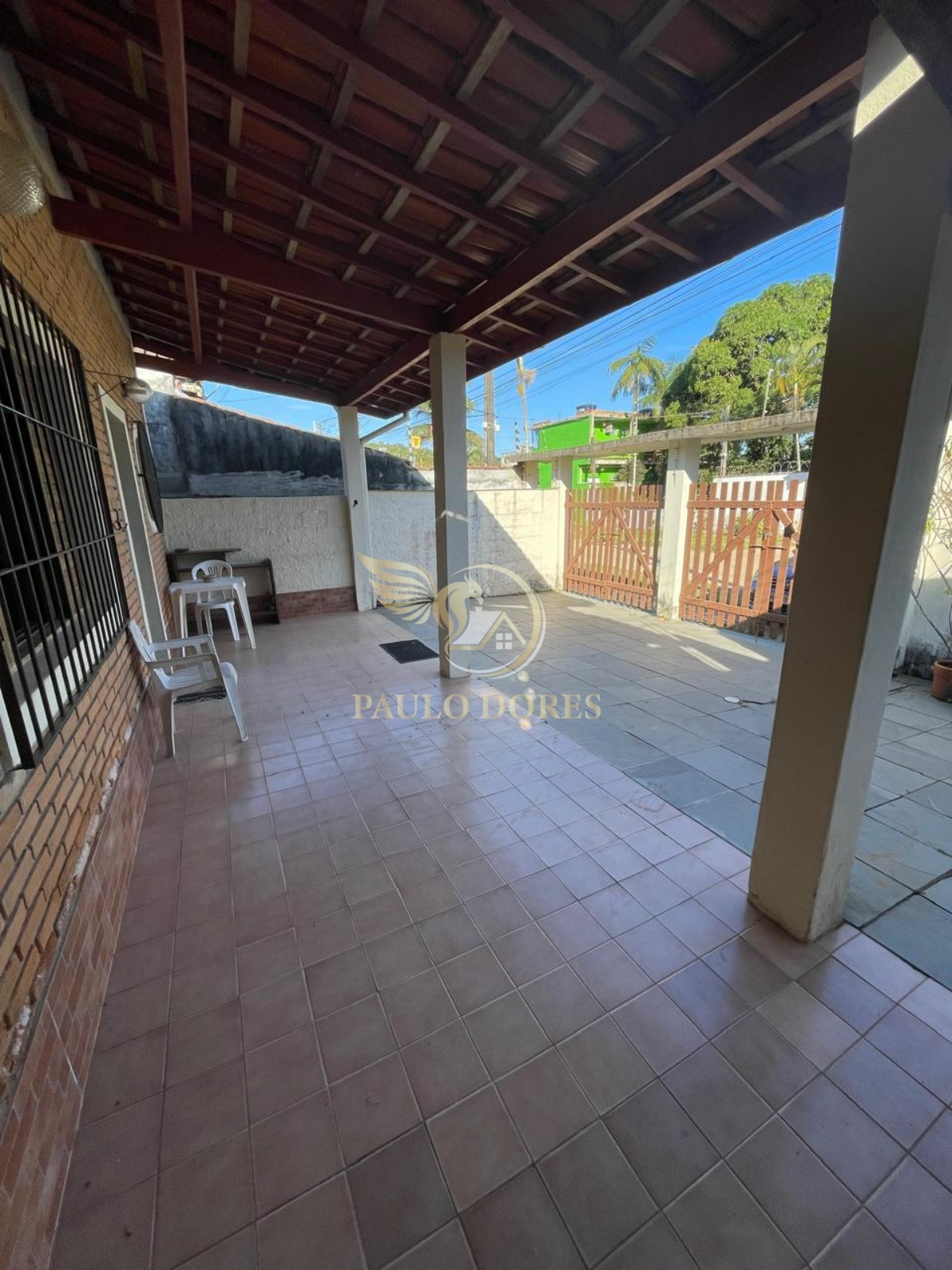 Casa à venda com 4 quartos, 250m² - Foto 11