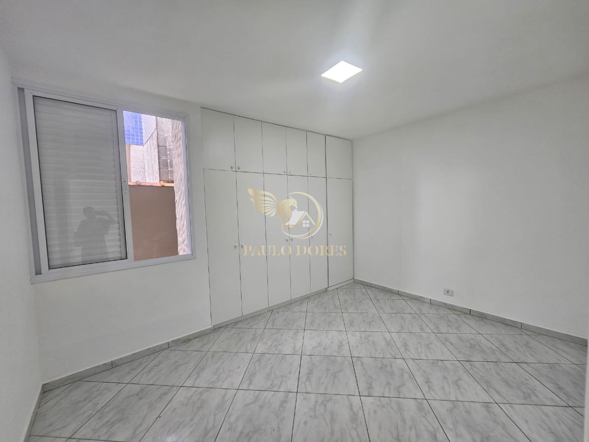 Casa à venda com 4 quartos, 185m² - Foto 15