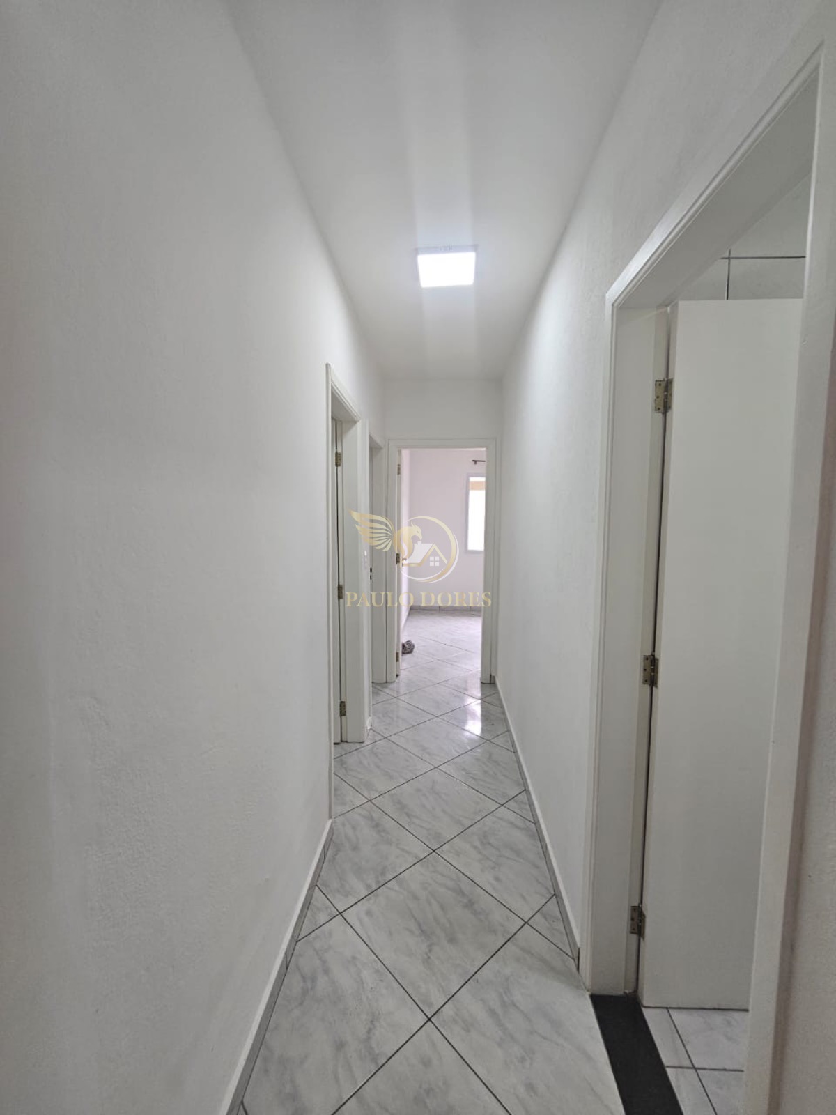 Casa à venda com 4 quartos, 185m² - Foto 10