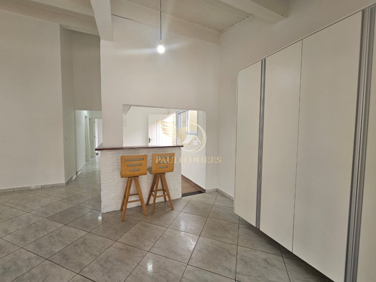 Casa à venda com 4 quartos, 185m² - Foto 6