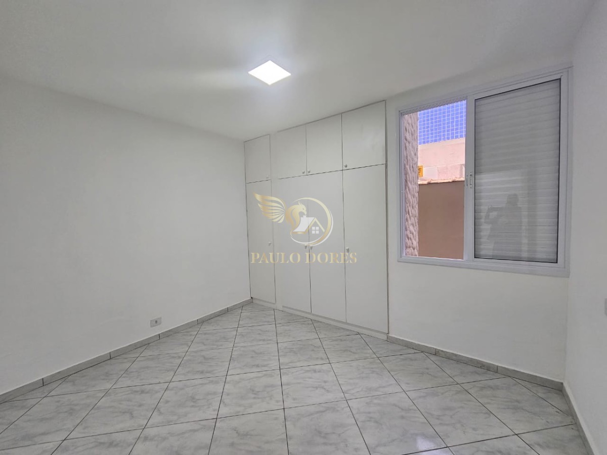 Casa à venda com 4 quartos, 185m² - Foto 12