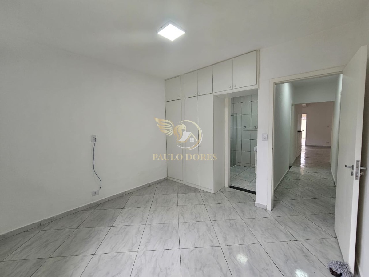 Casa à venda com 4 quartos, 185m² - Foto 13