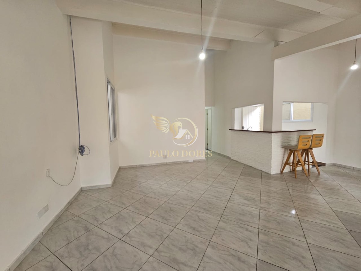 Casa à venda com 4 quartos, 185m² - Foto 4