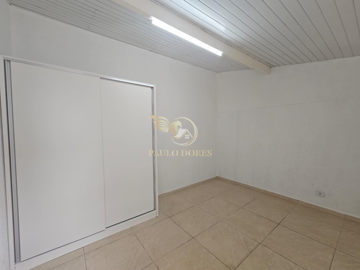 Casa à venda com 4 quartos, 185m² - Foto 16