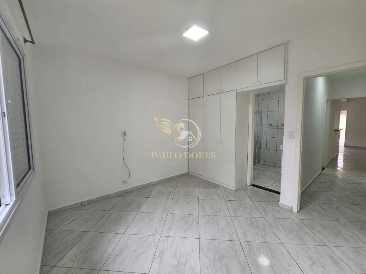 Casa à venda com 4 quartos, 185m² - Foto 14